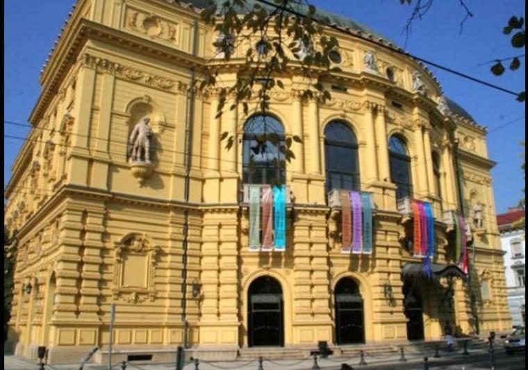 Appartamento Dom Square-Centrum-Free Parking Szeged Esterno foto
